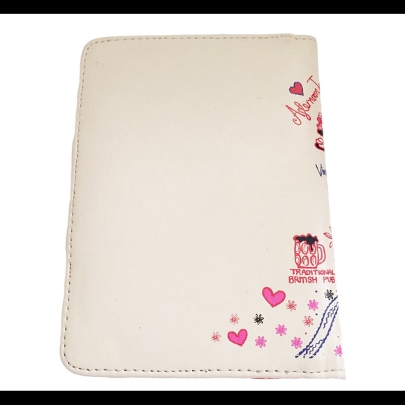 MONSOON ACCESSORIZE Vegan Leather London Loves Passport Cover Holder Ivory OS - Picture 6 of 7